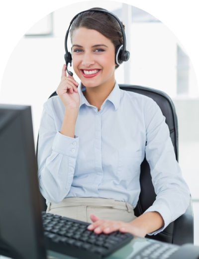 two-business-partners-working-in-office-2-2 (8)
